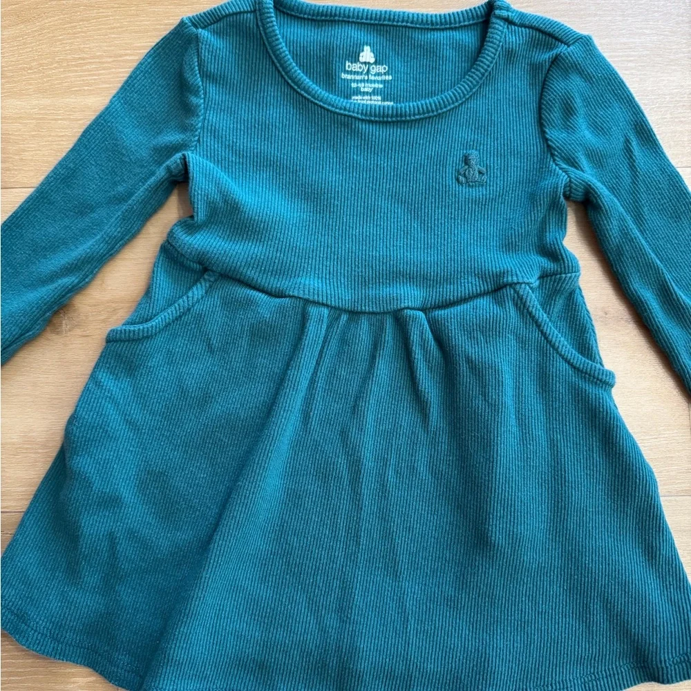 GAP - Set of 3 Ribbed Cotton Baby Dresses size 12-18 Months